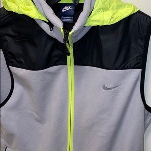 NIKE VEST